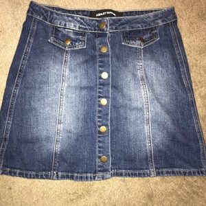 Jean skirt NEVER WORN